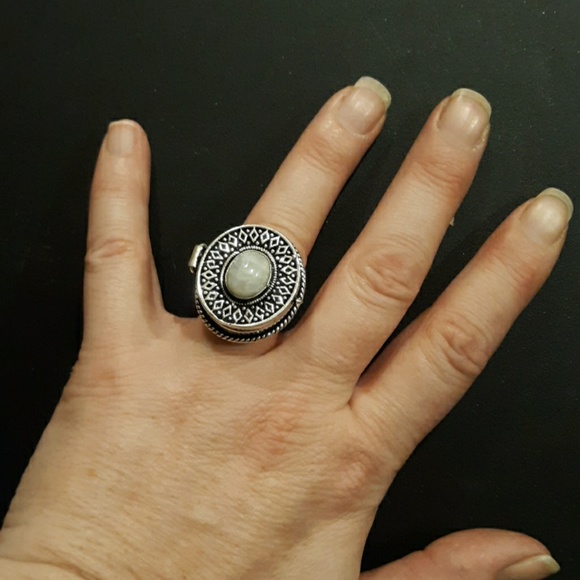 New Rainbow Moonstone 925 Silver Poison Ring. - Picture 7 of 8